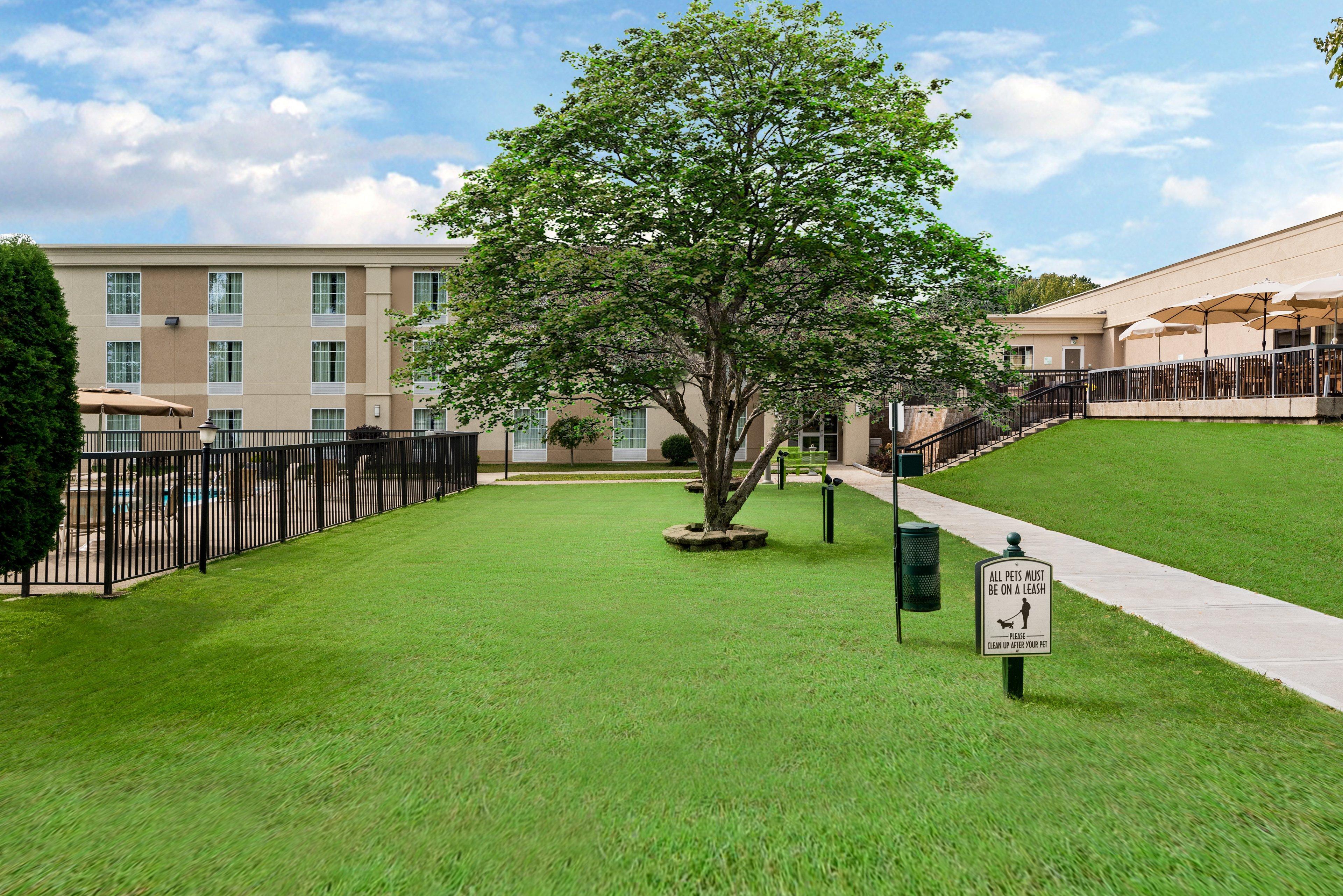Holiday Inn Johnstown-Gloversville Dış mekan fotoğraf