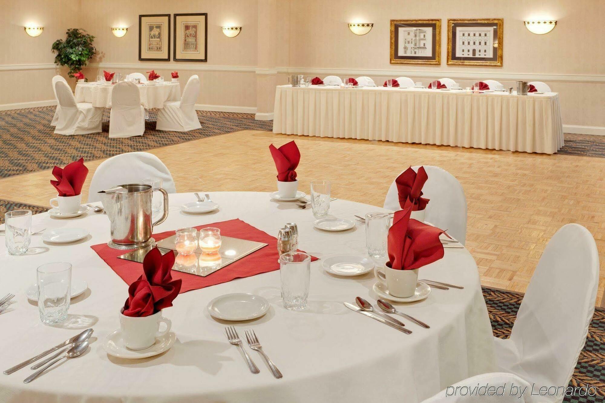 Holiday Inn Johnstown-Gloversville Restoran fotoğraf
